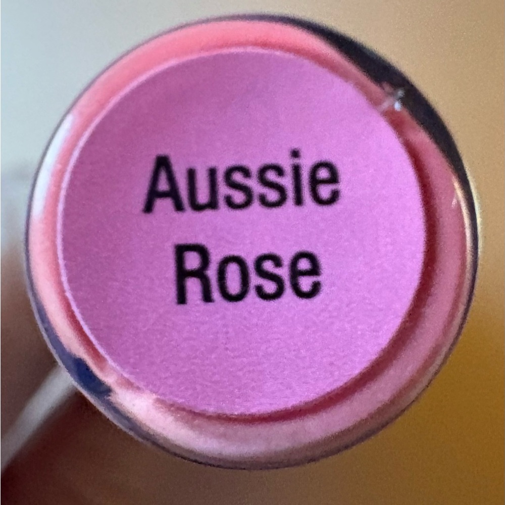 LipSense Vibrant Lip Color Collection - Picture 3 of 8